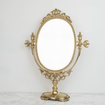 Espejo de tocador, de bronce