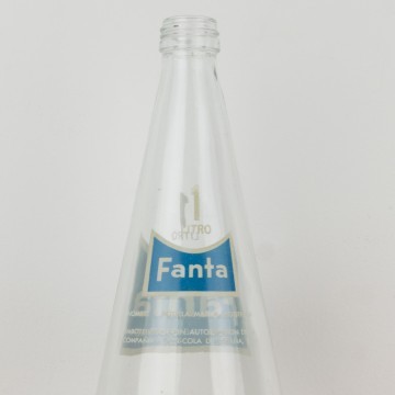 Antigua botella de Fanta 1L años 80