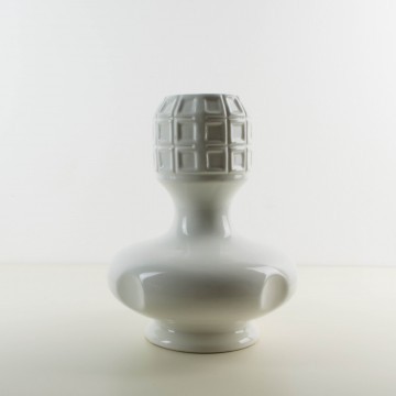 Jarrón blanco alemán