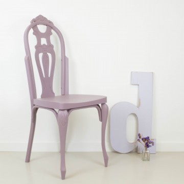 Silla Lucrecia violeta