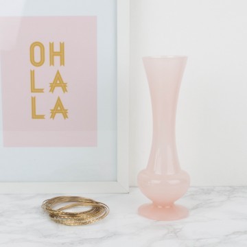 Jarrón opalino rosa pálido