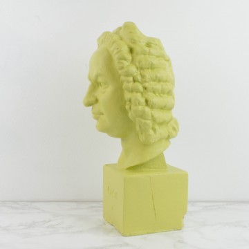 Busto de Bach en verde lima